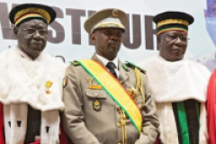  "Je jure de garantir l'indépendance du Mali”