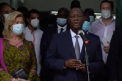 Ouattara seul aux urnes 