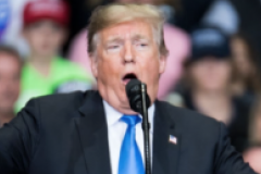 Maintenant,Trump dénonce la "haine" aux Etats-Unis