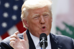 Trump refuse de dénoncer l’attaque terroriste des suprémacistes blancs