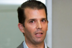 Trump fils a sollicité l’aide de Moscou contre Clinton