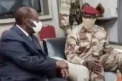 Mamady Doumbouya s’oppose au départ d’Alpha Condé