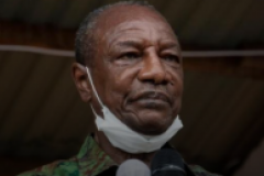 Alpha Condé a été autorisé à quitter la Guinée 