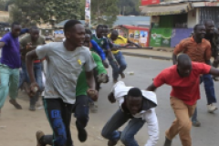 L’opposition kenyane se radicalise après la réélection du président sortant