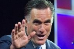 Mitt Romney poursuit sa campagne après la tempête 
