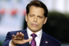 Récit de la déchéance éclair de "The Mooch"