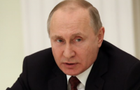 Poutine renforcé face aux Occidentaux